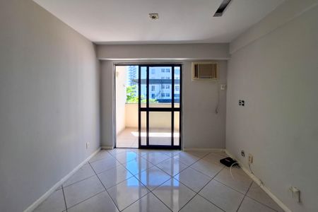 Apartamento para alugar com 60m², 1 quarto e 1 vagaSala