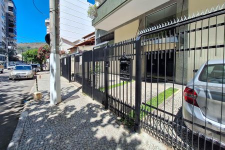 Apartamento para alugar com 60m², 1 quarto e 1 vagaFachada