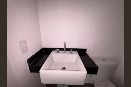 Studio para alugar com 20m², 1 quarto e sem vaga Studio para alugar com 20m², 1 quarto e sem vagaBanheiro