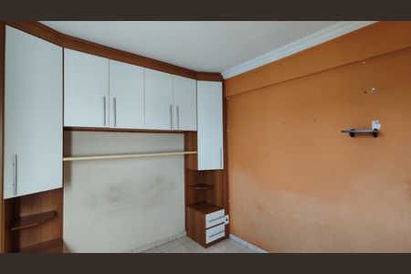 Apartamento para alugar com 58m², 3 quartos e 1 vagaQuarto 2