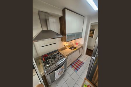 Apartamento à venda com 108m², 3 quartos e 2 vagas Apartamento à venda com 108m², 3 quartos e 2 vagasCozinha