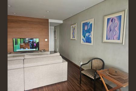 Apartamento à venda com 108m², 3 quartos e 2 vagas Apartamento à venda com 108m², 3 quartos e 2 vagasSala de Estar