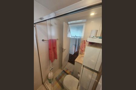 Apartamento à venda com 108m², 3 quartos e 2 vagas Apartamento à venda com 108m², 3 quartos e 2 vagasBanheiro