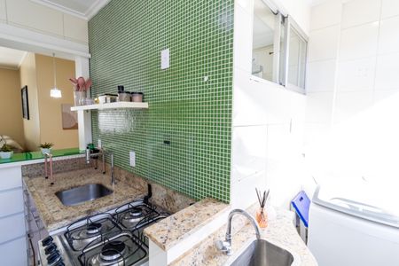 Apartamento à venda com 58m², 2 quartos e 1 vagaCozinha e Área de Serviço