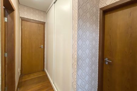 Apartamento à venda com 106m², 3 quartos e 2 vagasCorredor