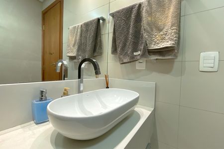 Apartamento à venda com 106m², 3 quartos e 2 vagasBanheiro