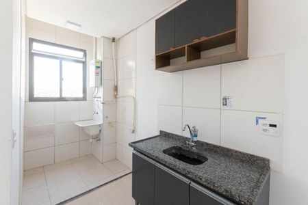 Apartamento para alugar com 44m², 2 quartos e sem vagaCozinha e Área de Serviço