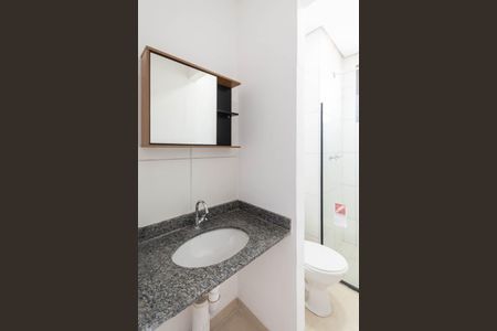 Apartamento para alugar com 44m², 2 quartos e sem vagaBanheiro