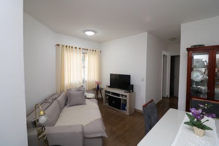 Sala de apartamento para alugar com 2 quartos, 50m² em Vila Alpina, São Paulo