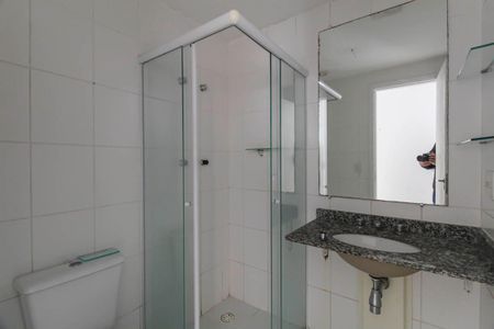 Apartamento à venda com 74m², 3 quartos e 1 vaga Apartamento à venda com 74m², 3 quartos e 1 vagaBanheiro