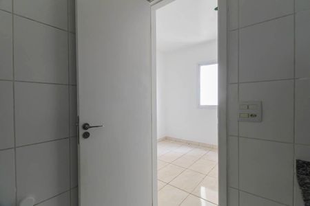 Apartamento à venda com 74m², 3 quartos e 1 vaga Apartamento à venda com 74m², 3 quartos e 1 vagaBanheiro da Suíte