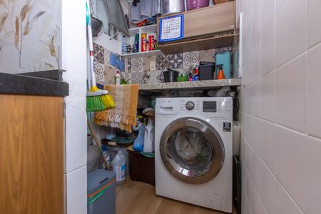 Apartamento à venda com 72m², 2 quartos e 1 vaga Apartamento à venda com 72m², 2 quartos e 1 vagaÁrea de Serviço