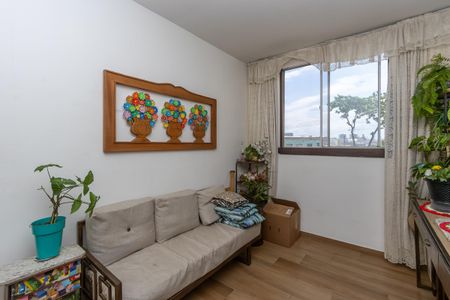 Sala de apartamento à venda com 2 quartos, 72m² em São Tomaz, Belo Horizonte