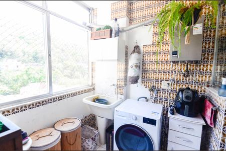 Apartamento à venda com 105m², 3 quartos e 1 vagaÁrea de Serviço