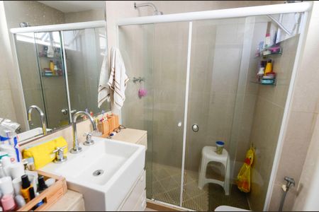 Apartamento à venda com 105m², 3 quartos e 1 vagaBanheiro da Suíte