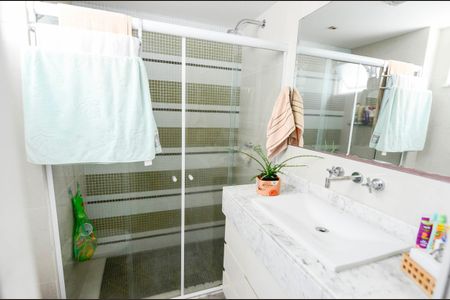 Apartamento à venda com 105m², 3 quartos e 1 vagaBanheiro Social