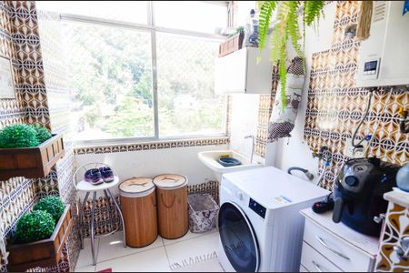 Apartamento à venda com 105m², 3 quartos e 1 vagaÁrea de Serviço