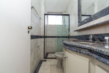 Apartamento para alugar com 150m², 3 quartos e 2 vagasBanheiro