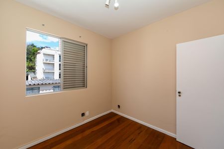 Apartamento para alugar com 150m², 3 quartos e 2 vagasQuarto 