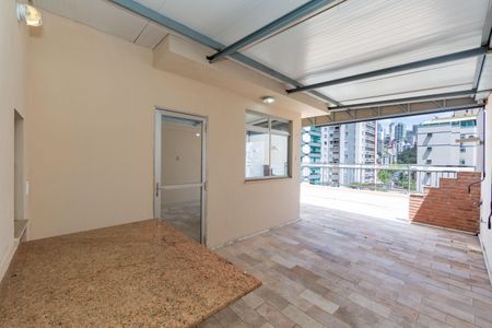 Apartamento para alugar com 150m², 3 quartos e 2 vagasÁrea Externa