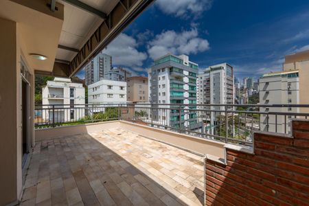 Apartamento para alugar com 150m², 3 quartos e 2 vagasÁrea Externa