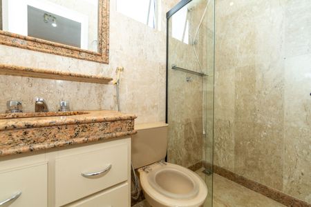 Apartamento para alugar com 150m², 3 quartos e 2 vagasBanheiro da Suíte 1