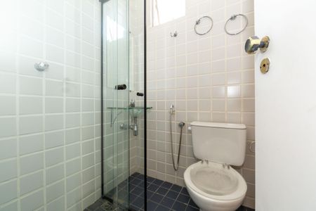 Apartamento para alugar com 150m², 3 quartos e 2 vagasBanheiro da Suíte 2