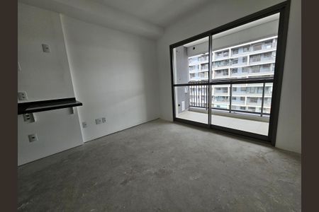 Studio à venda com 28m², 1 quarto e sem vaga Studio à venda com 28m², 1 quarto e sem vagaSala/Cozinha