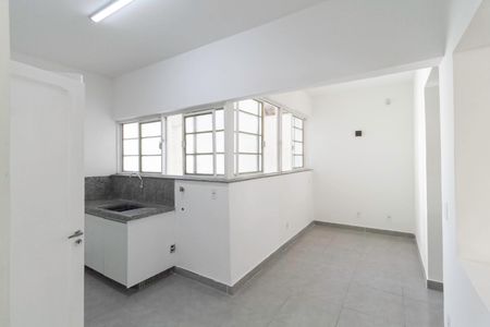 Apartamento à venda com 247m², 4 quartos e 2 vagasÁrea de serviço 