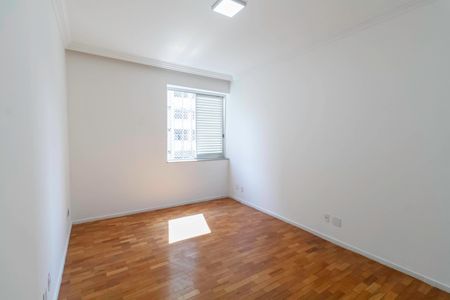 Apartamento à venda com 247m², 4 quartos e 2 vagasQuarto 2