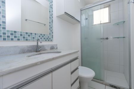 Apartamento à venda com 75m², 3 quartos e 2 vagas Apartamento à venda com 75m², 3 quartos e 2 vagasBanheiro da Suíte