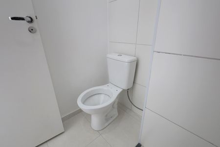 Apartamento para alugar com 34m², 2 quartos e sem vaga Apartamento para alugar com 34m², 2 quartos e sem vagaBanheiro