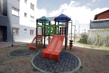 Apartamento para alugar com 34m², 2 quartos e sem vaga Apartamento para alugar com 34m², 2 quartos e sem vagaÁrea comum - Playground