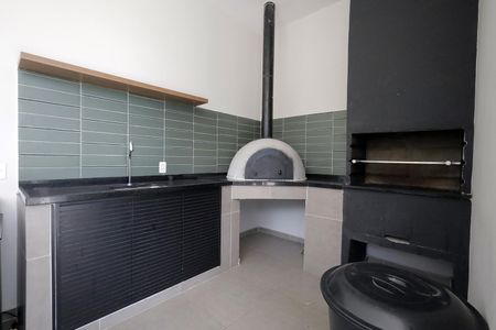 Apartamento para alugar com 34m², 2 quartos e sem vaga Apartamento para alugar com 34m², 2 quartos e sem vagaÁrea comum - Churrasqueira