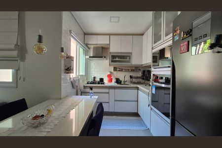 Apartamento à venda com 110m², 2 quartos e 2 vagasCozinha