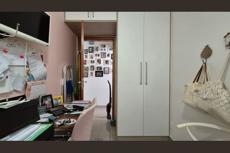 Apartamento à venda com 110m², 2 quartos e 2 vagasQuarto