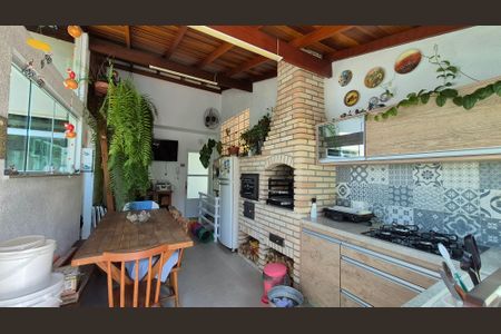 Apartamento à venda com 110m², 2 quartos e 2 vagasCobertura