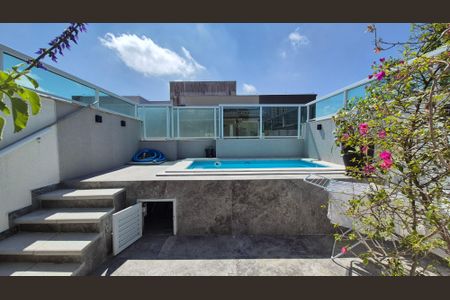 Apartamento à venda com 110m², 2 quartos e 2 vagasCobertura