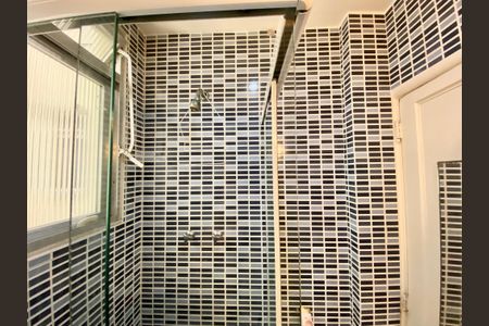 Apartamento para alugar com 250m², 3 quartos e sem vagaBanheiro 3