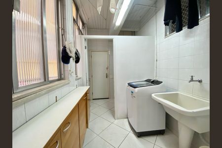 Apartamento para alugar com 250m², 3 quartos e sem vagaÁrea de Serviço