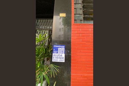 Apartamento para alugar com 250m², 3 quartos e sem vagaPlaca