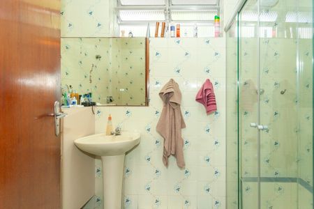 Casa à venda com 190m², 3 quartos e 4 vagasBanheiro da Suíte