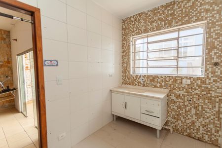 Casa à venda com 190m², 3 quartos e 4 vagasCozinha da Edicula