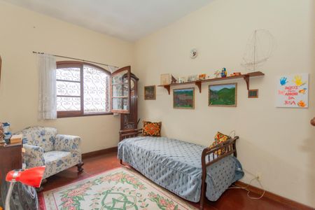 Casa à venda com 190m², 3 quartos e 4 vagasQuarto 2