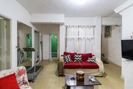 Sala de casa à venda com 3 quartos, 500m² em Real Parque, São Paulo