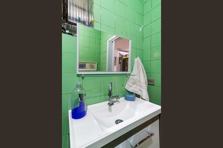 Casa à venda com 500m², 3 quartos e 2 vagasBanheiro Social