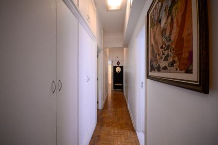 Apartamento à venda com 179m², 3 quartos e 1 vagaCorredor 