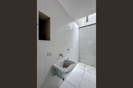 Casa à venda com 140m², 3 quartos e 4 vagasÁrea de Serviço