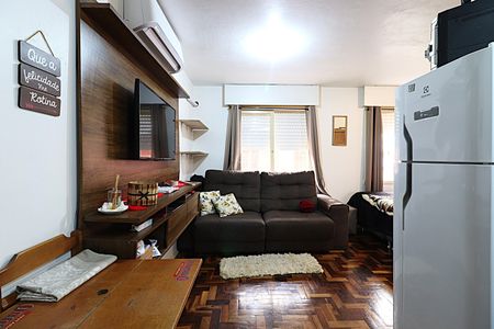 Studio de kitnet/studio para alugar com 1 quarto, 30m² em Jardim Dona Leopoldina, Porto Alegre