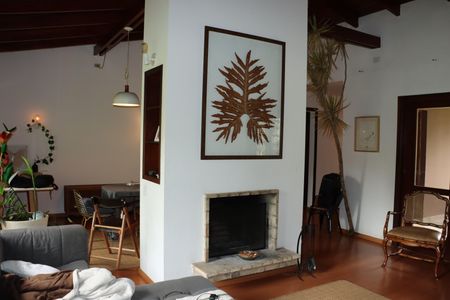 Sala de casa de condomínio para alugar com 3 quartos, 3824m² em Vila Santo Antônio, Cotia